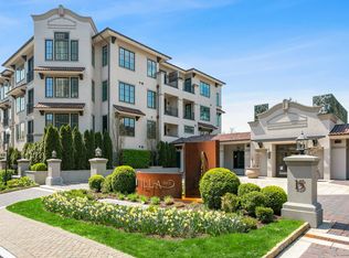 15 Kensington Rd UNIT 303, Bronxville, NY 10708
