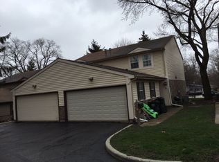 160 S Lake St, Mundelein, IL