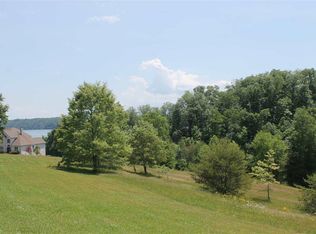 146 Scenic Shores Dr, Dandridge, TN 37725