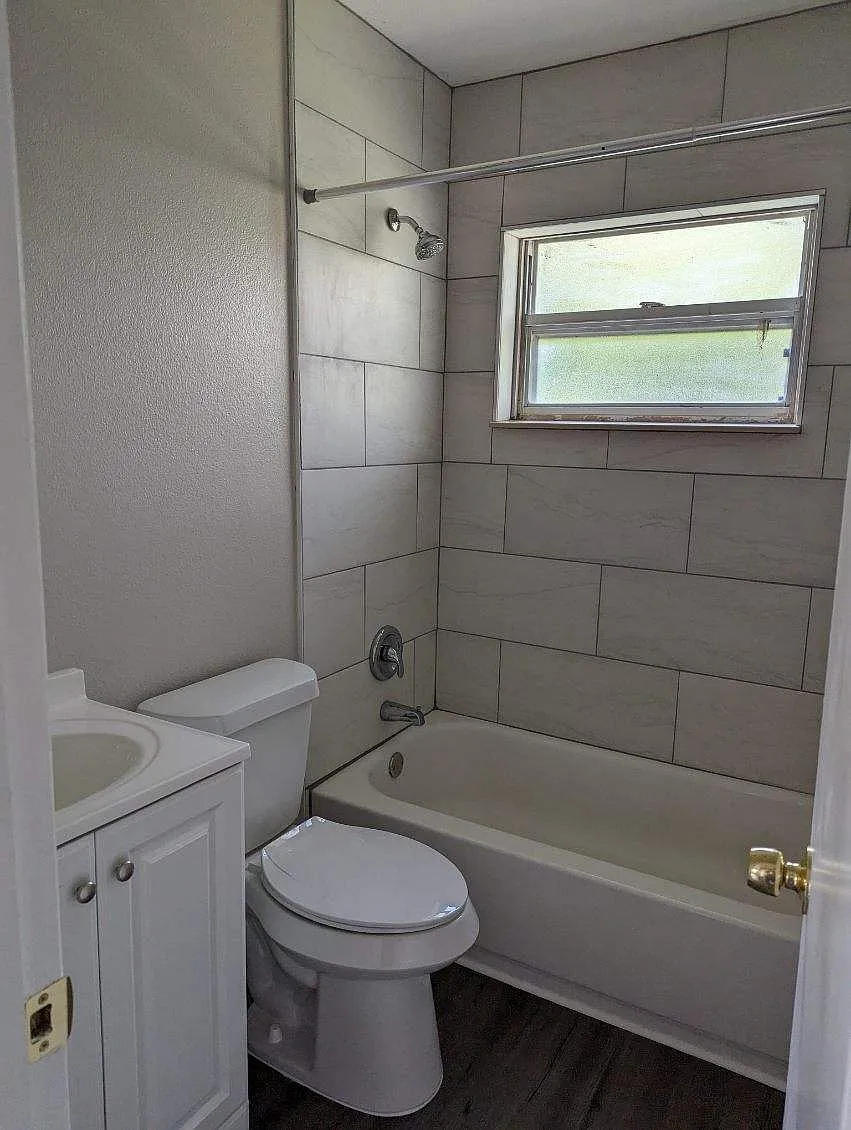 1036 Ola Drive - 2 — Photo 4