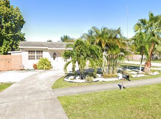 5801 SW 41st St, West Park, FL 33023