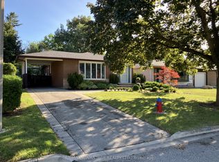 581 Galway Dr, Burlington, ON L7L2S6