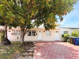 1077 SW 2nd St #2, Hallandale, FL 33009