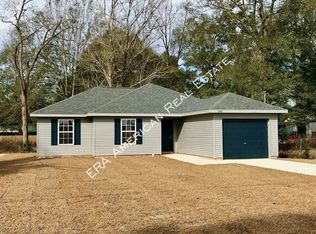 1476 N Pearl St, Crestview, FL 32536