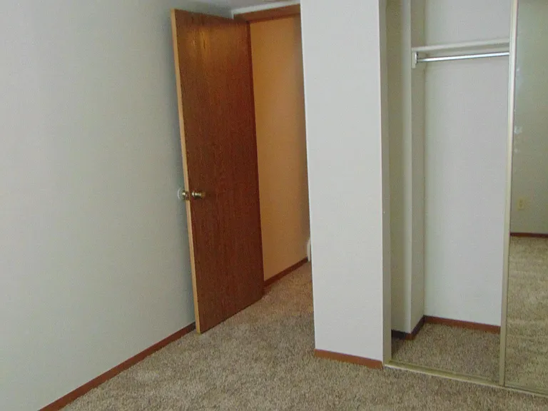 831 Coronado Ave — Photo 13