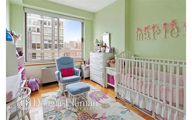 Rented by Douglas Elliman | media 4