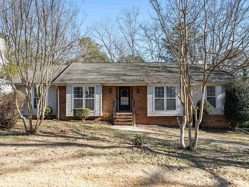 1st image of 3709 Woodbine Way
