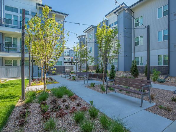 6233 N Panasonic Way #3304