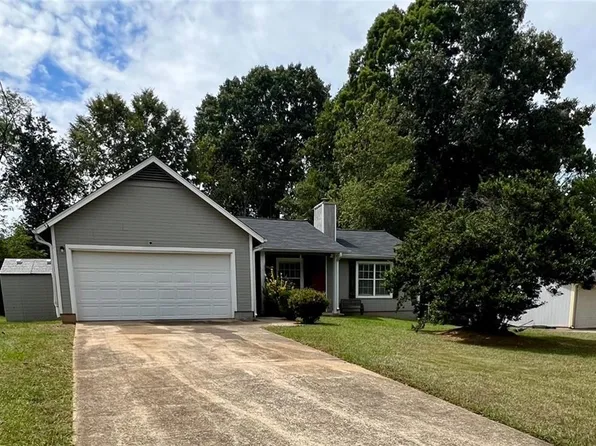 10353 Wisteria Ln, Jonesboro, GA 30238