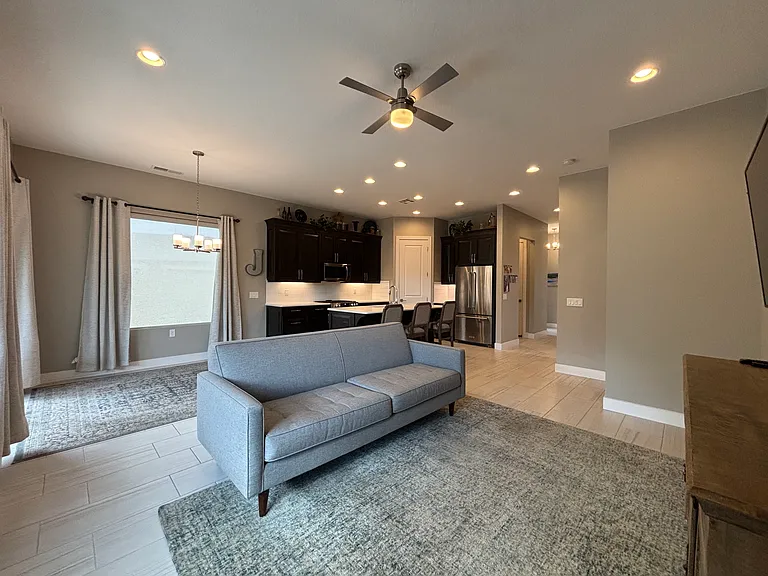 4849 S Martin Dr — Photo 5