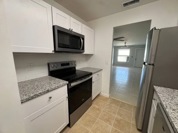 1762 Service Rd, North Palm Beach, FL 33408