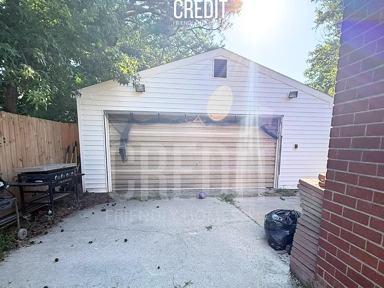 245 Bannon Ct — Photo 2