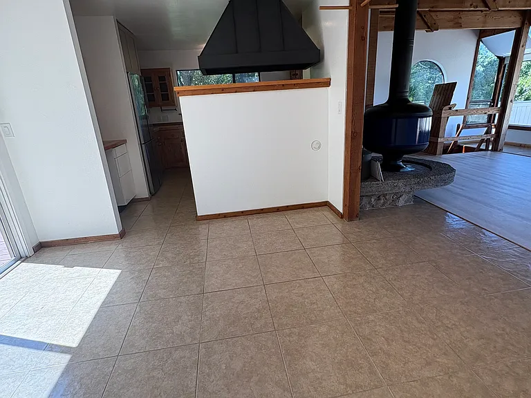 858 Marin Dr — Photo 16