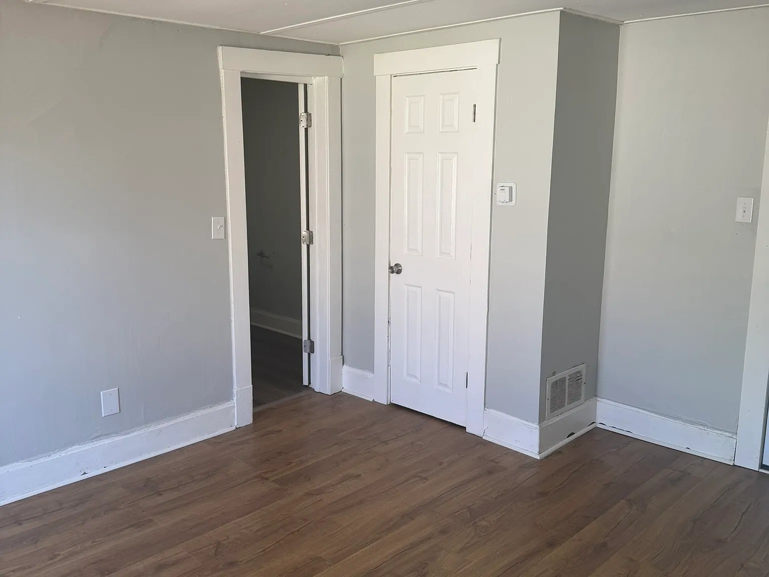 1 bed, 600 sqft, $800 — Photo 2