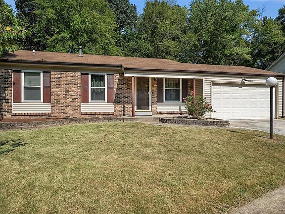 2nd image of 12866 Fox Hollow Ct