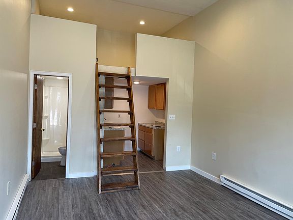 4th image of 4021 W Girard Ave #A