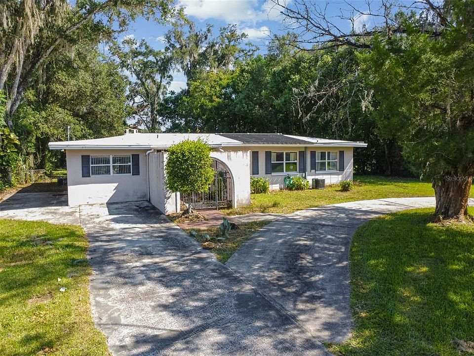 1st image of 206 OAKWOOD DRIVE