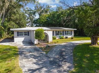 206 Oakwood Dr, Brooksville, FL 34601