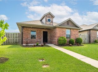 3706 SW Capstone Ct, Bentonville, AR 72712