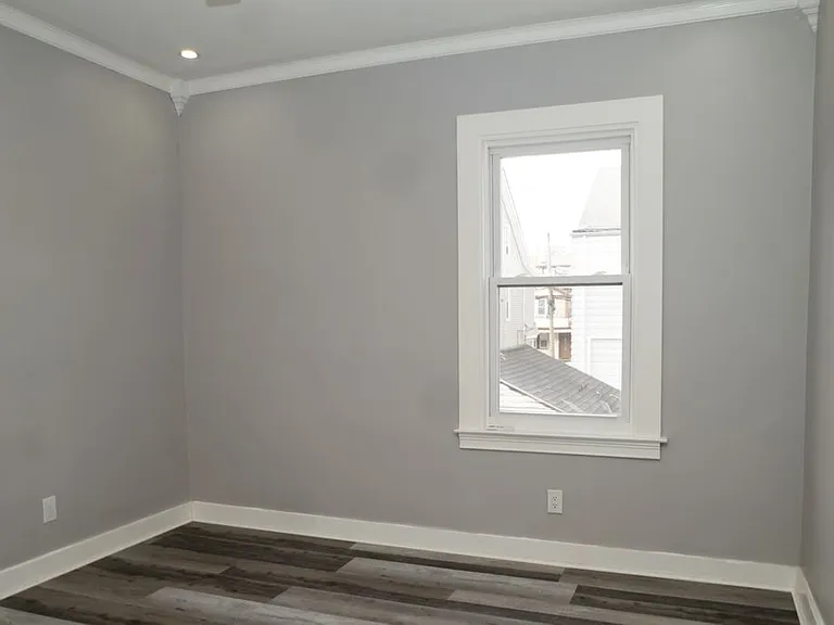 65 Poe Ave #2 — Photo 4