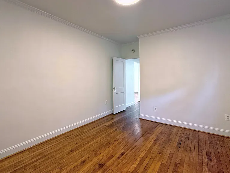 513 Schuyler Rd — Photo 16