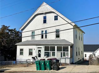 526 Bernon St, Woonsocket, RI 02895
