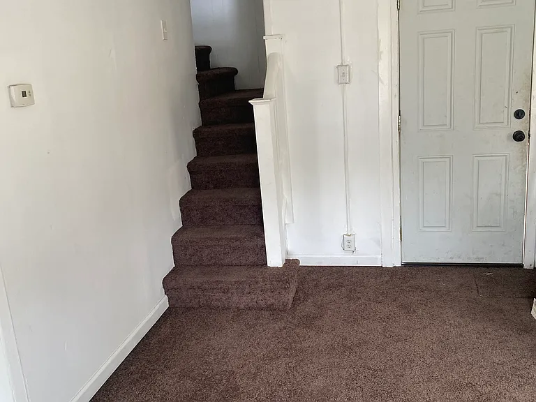 1200 Thomas St — Photo 13