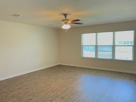 Living Room_06142019