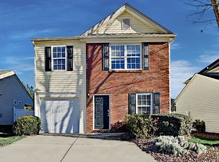 417 Royal Oak Dr, Acworth, GA 30102