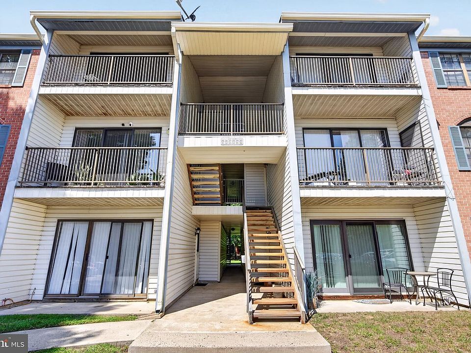 1st image of 35 Kite Ct