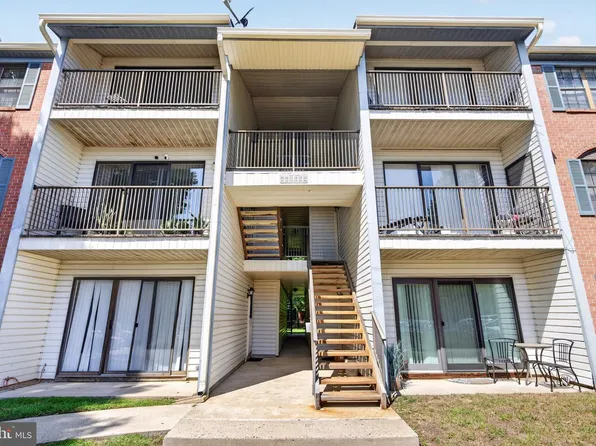 35 Kite Ct, Lawrence Township, NJ 08648