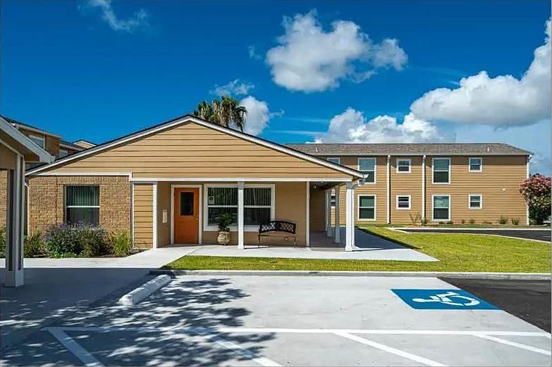 200 N Avenue A, Aransas Pass, TX 78336 Zillow