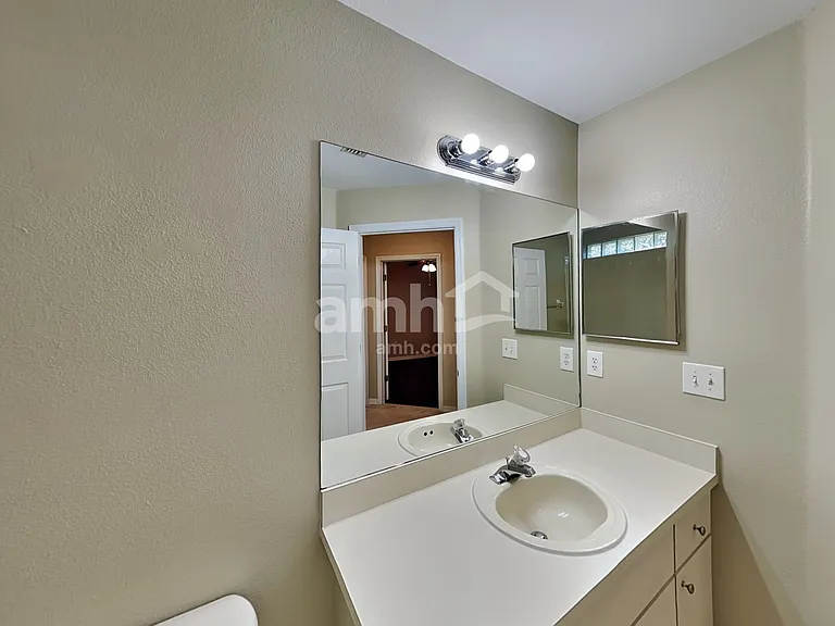 6606 Northhaven Ct — Photo 15