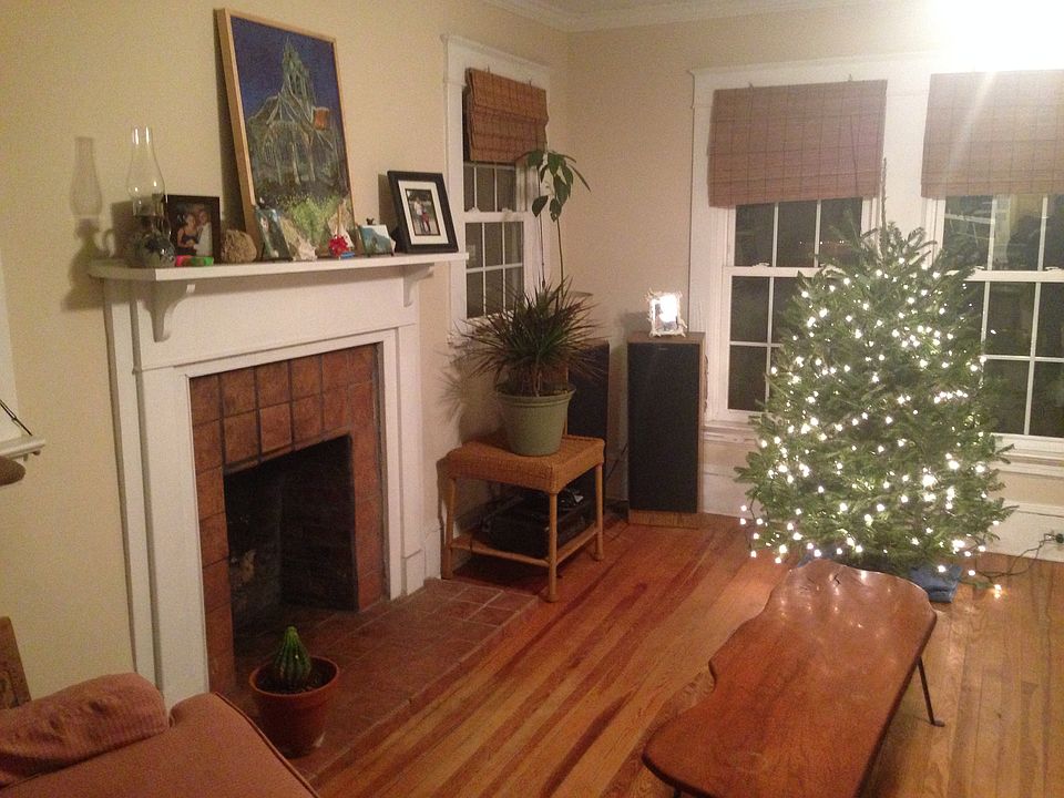 2nd image of 306 Grand Ave