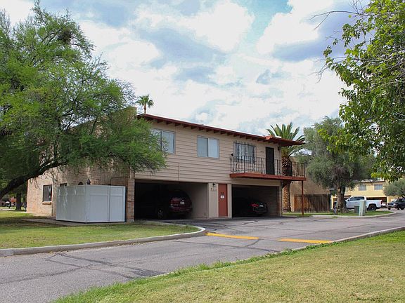 2nd image of 6733 E Calle La Paz