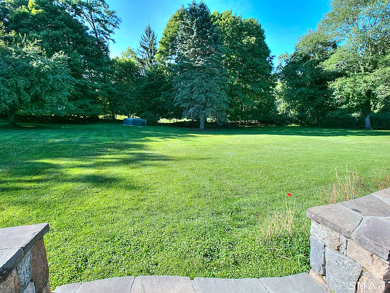 1170 Hillside Rd — Photo 24
