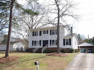 6000 Doncaster Dr, Charlotte, NC 28211