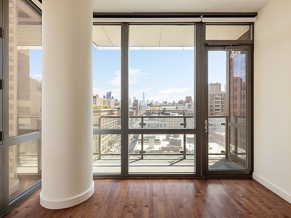 3rd image of 101 W 24th St APT 10D