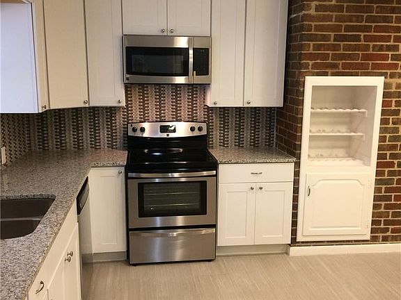 5th image of 6820 Country Squire Ln