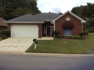 4625 Cades Cove Dr, Gardendale, AL 35071