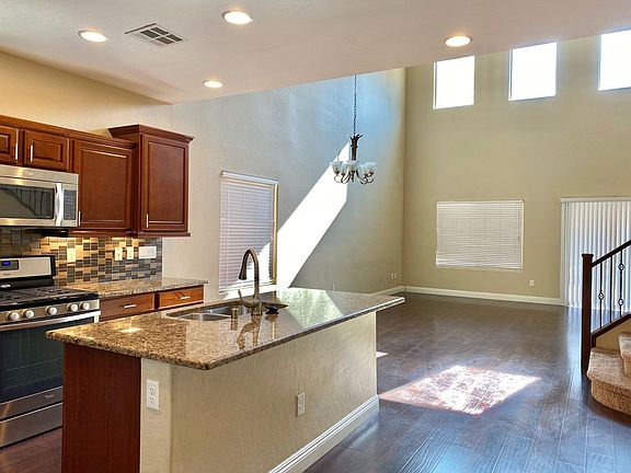 2nd image of 5787 Mesa Mountain Dr