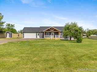 6937 S Townhall Rd, Sheridan, MI 48884