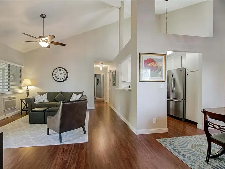 1412 Alma Way — Photo 5