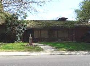 206 Clover Ln, Modesto, CA 95351