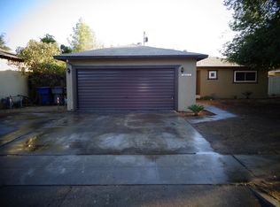 3882 E Ashcroft Ave, Fresno, CA 93726