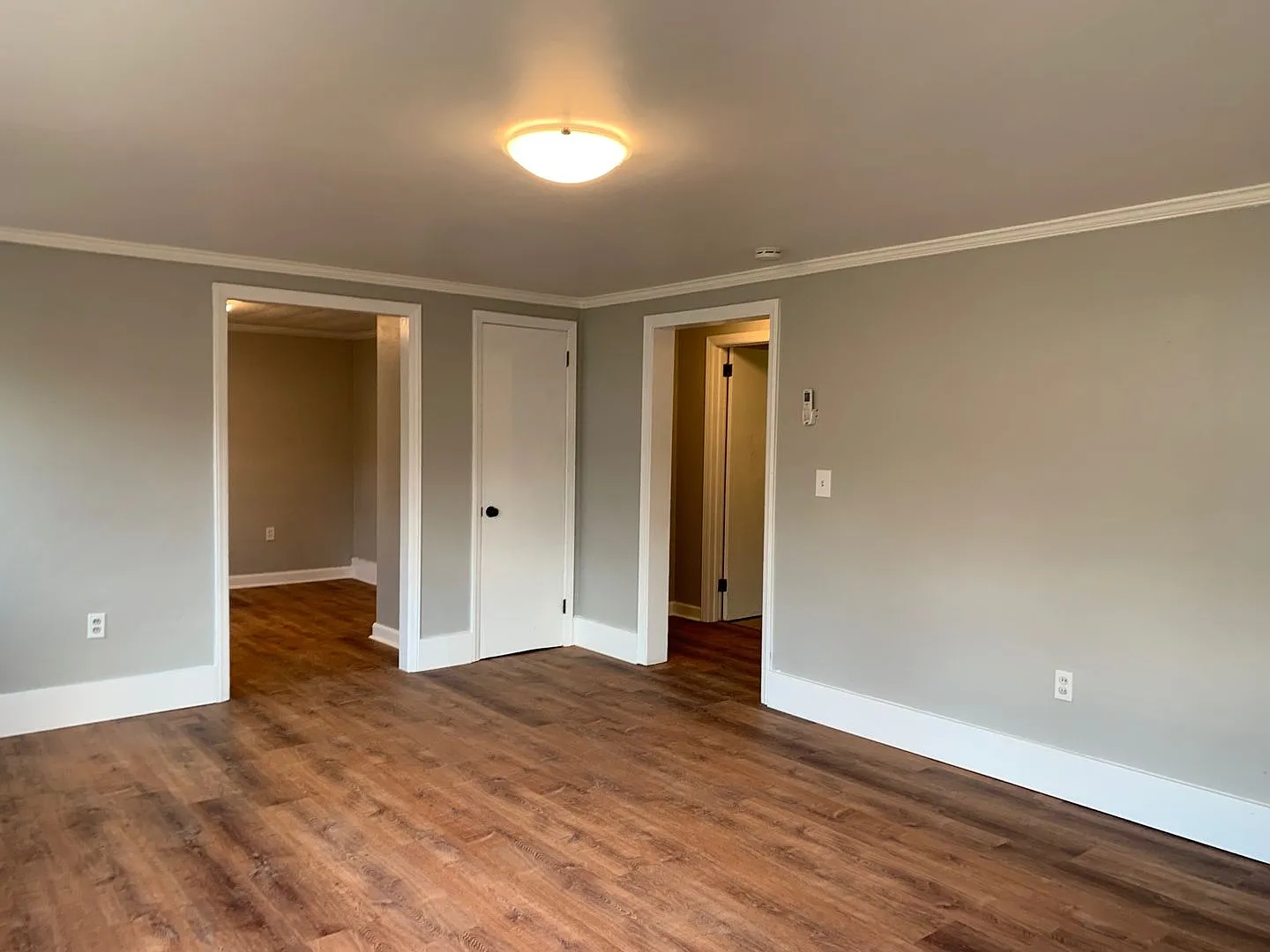 870AB - 316 Reynolds Ave DM — Photo 4
