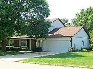 1904 Oak Ridge Dr, Princeton, IL 61356