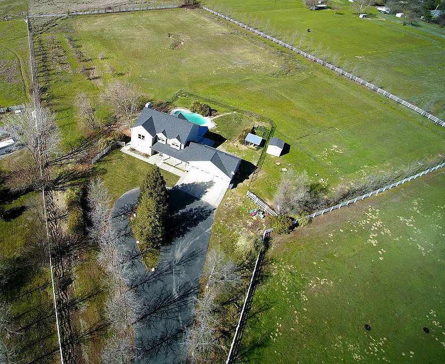 1st image of 21810 Equine Ln