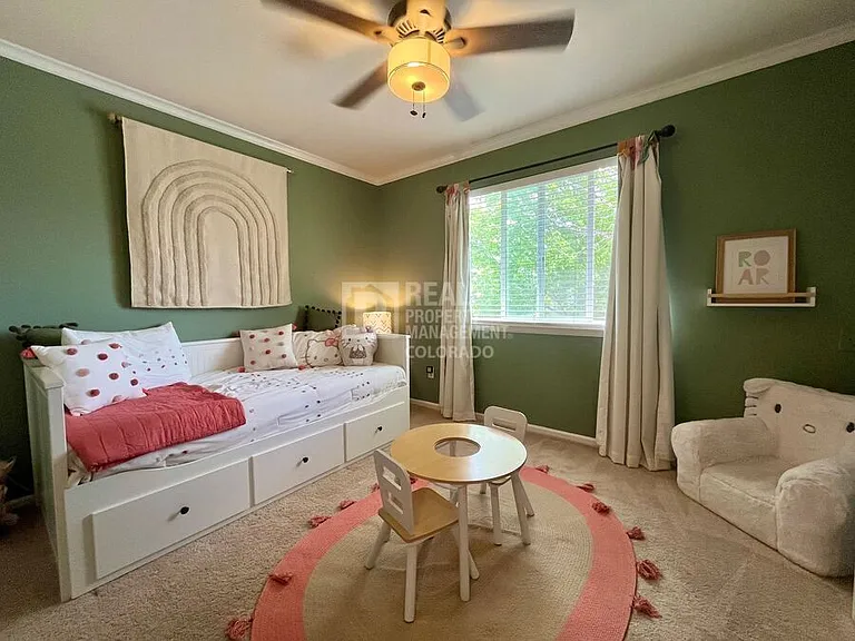 420 Dunhill St — Photo 14
