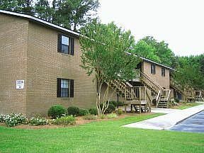 1st image of 3300 S Evans St APT 4B
